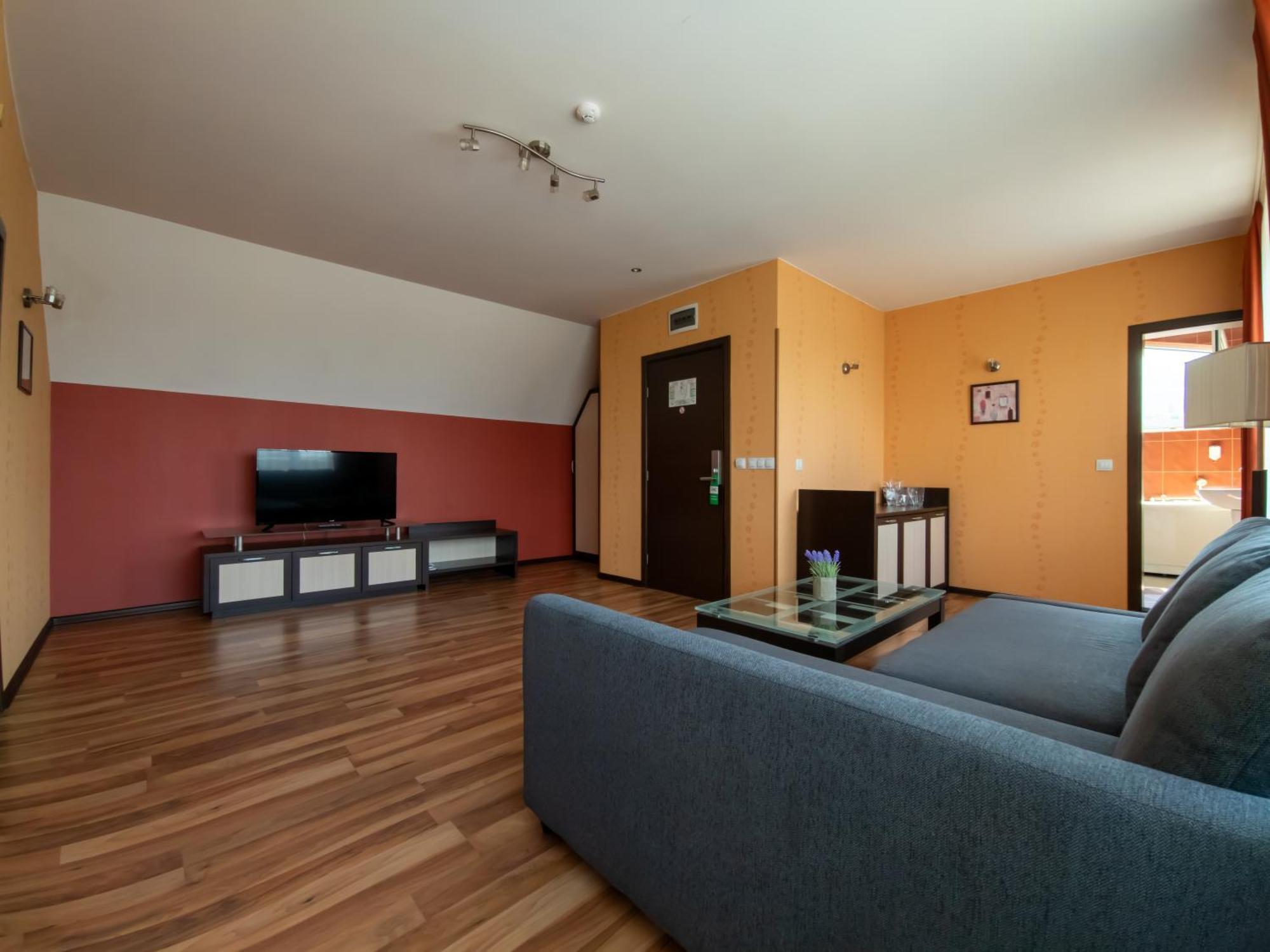Jasmin Hotel 3*